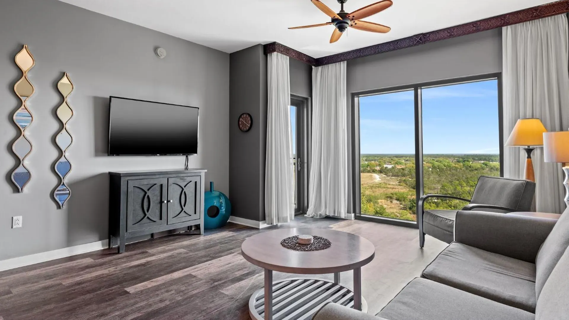 Origin 1011 - One Bedroom - Spacious Partial Gulf View By Beach Haven Vacation Rentals Panama Stadt Apartment