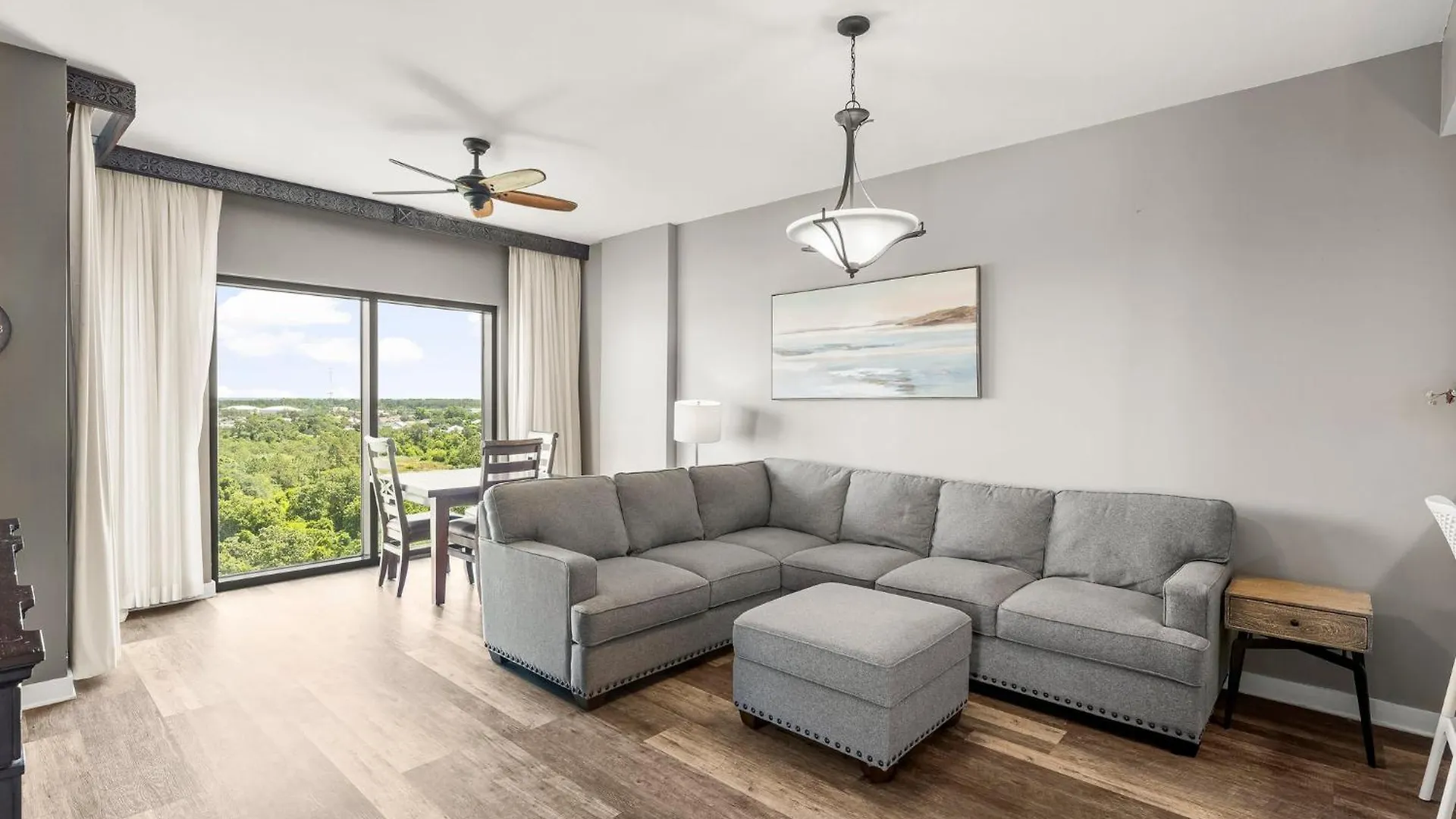 Origin 1011 - One Bedroom - Spacious Partial Gulf View By Beach Haven Vacation Rentals Panama Stadt